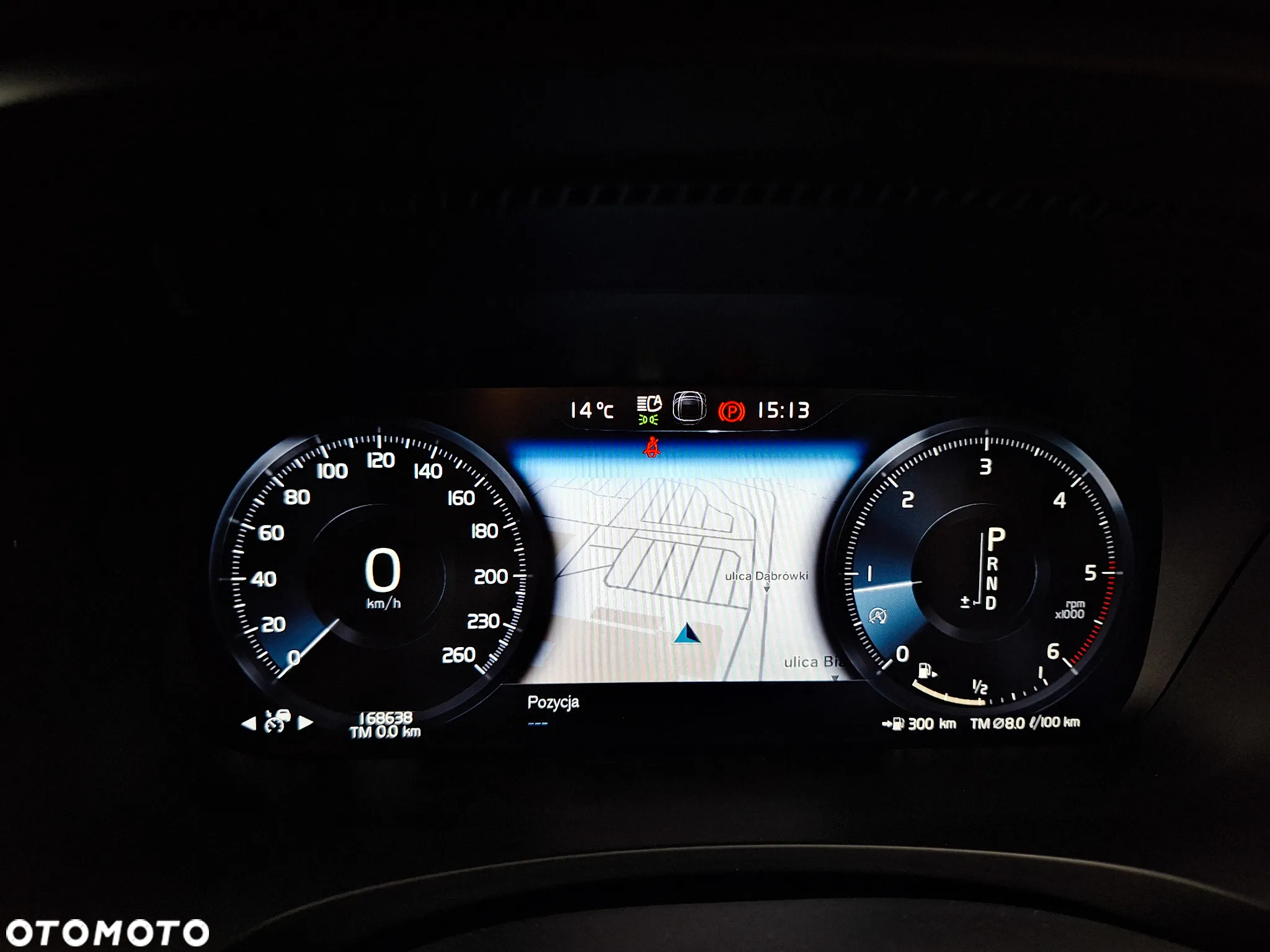 Volvo V90 D4 Momentum Pro - 32