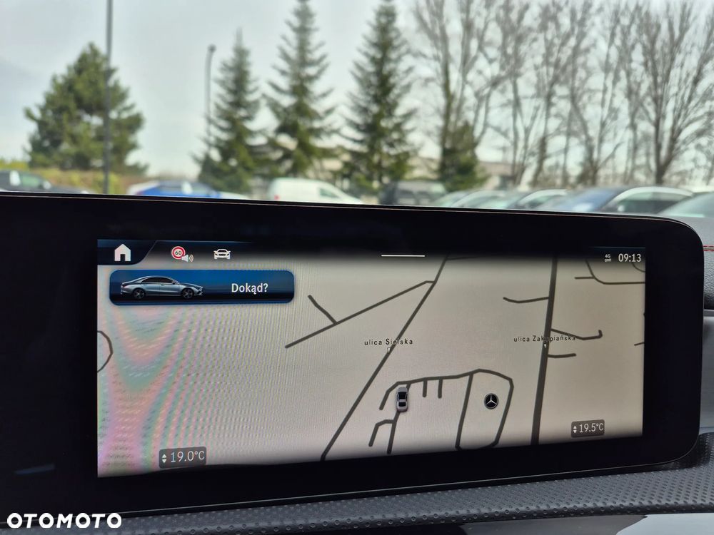 Mercedes-Benz CLA 200 AMG Line 7G-DCT - 21