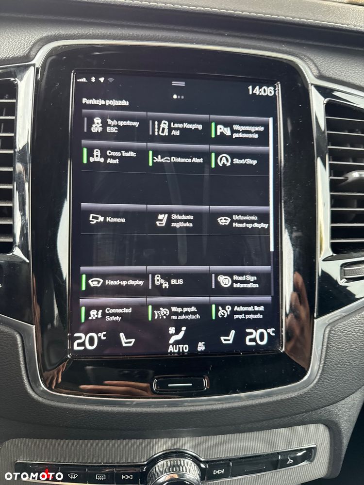 Volvo XC 90 - 17