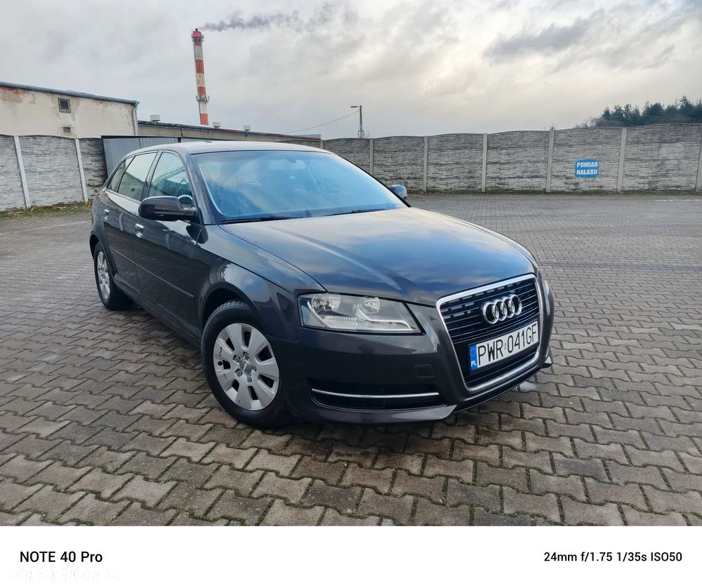 Audi A3 1.6 TDI DPF Ambiente - 4
