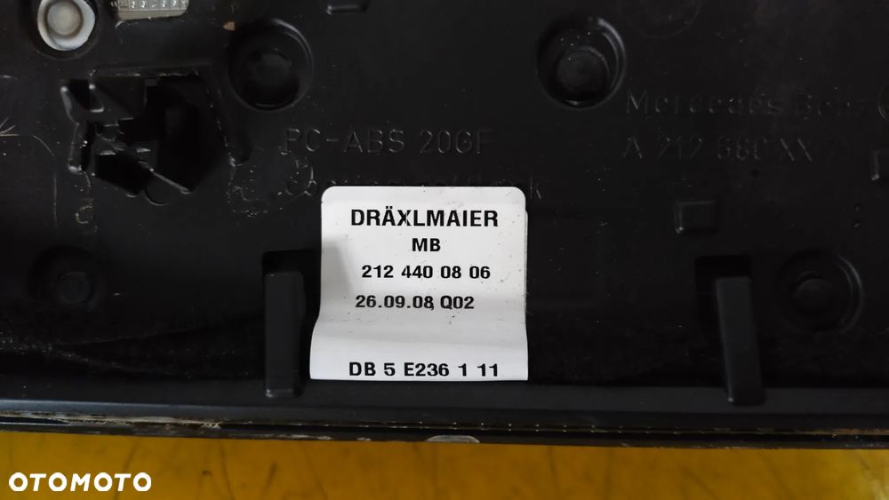 MERCEDES UCHWYT RAMKA OSŁONA NAWIGACJI MERCEDES W212 A2126801236WSPORNIK MERCEDES 6510900727 - 5