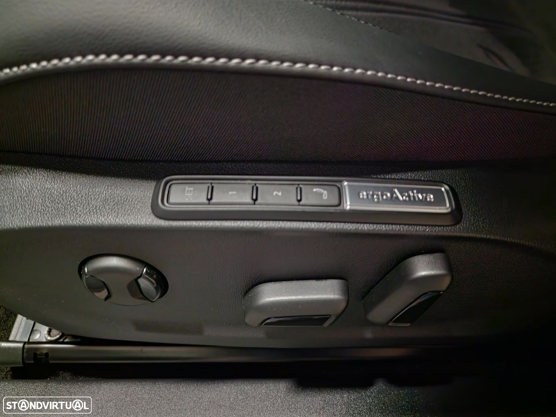 VW ID.7 Tourer 77 kWh Pro Urban - 32