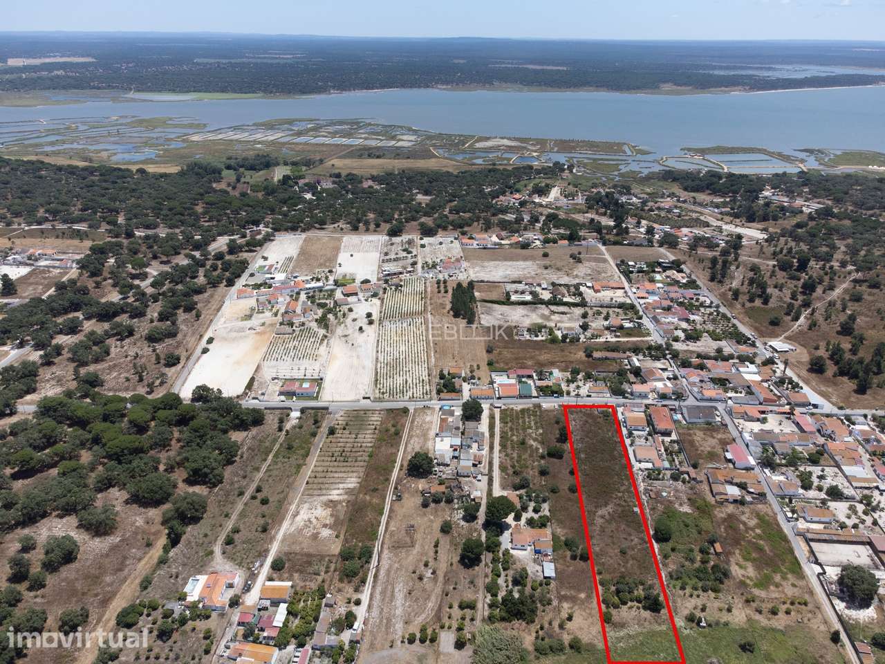 Terreno de 8.500m2 com infraestruturas e furo | Gâmbia - Grande imagem: 2/17