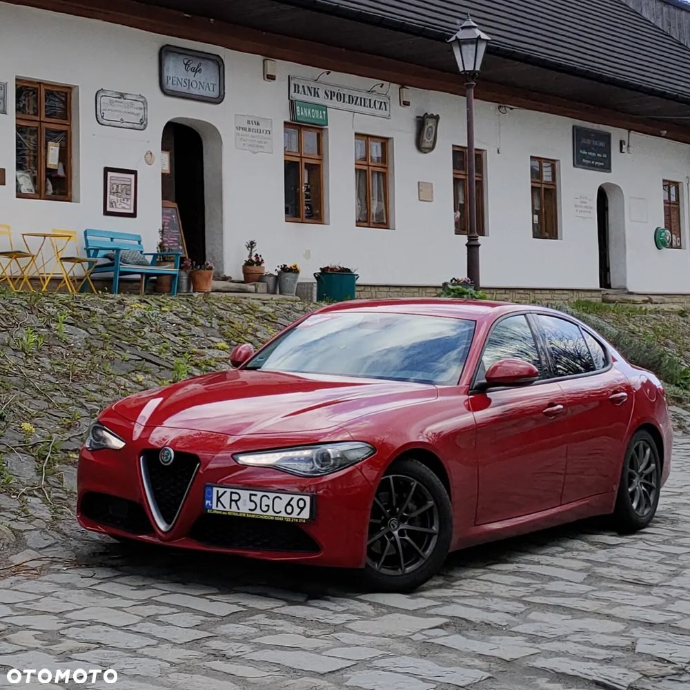 Alfa Romeo Giulia 2.0 Turbo Business - 3