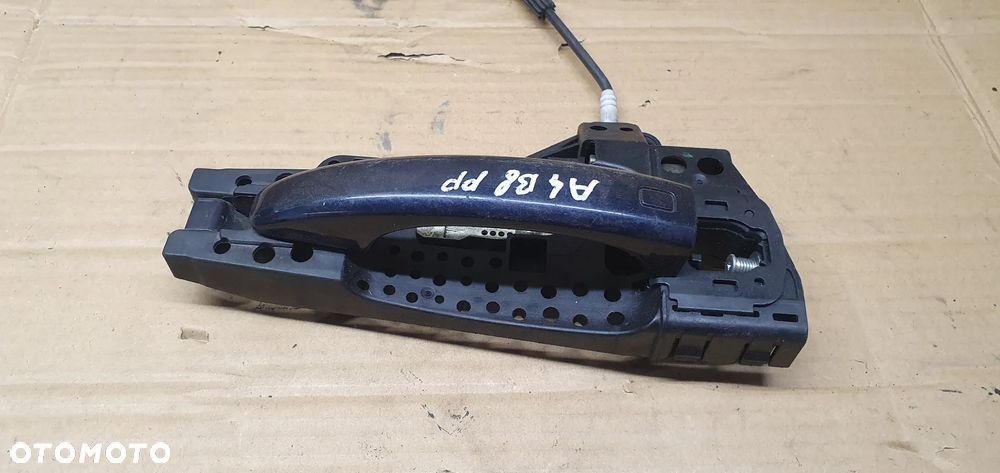 Klamka prawy przód przednia prawa Audi A4 B8 8T0837886A - 3