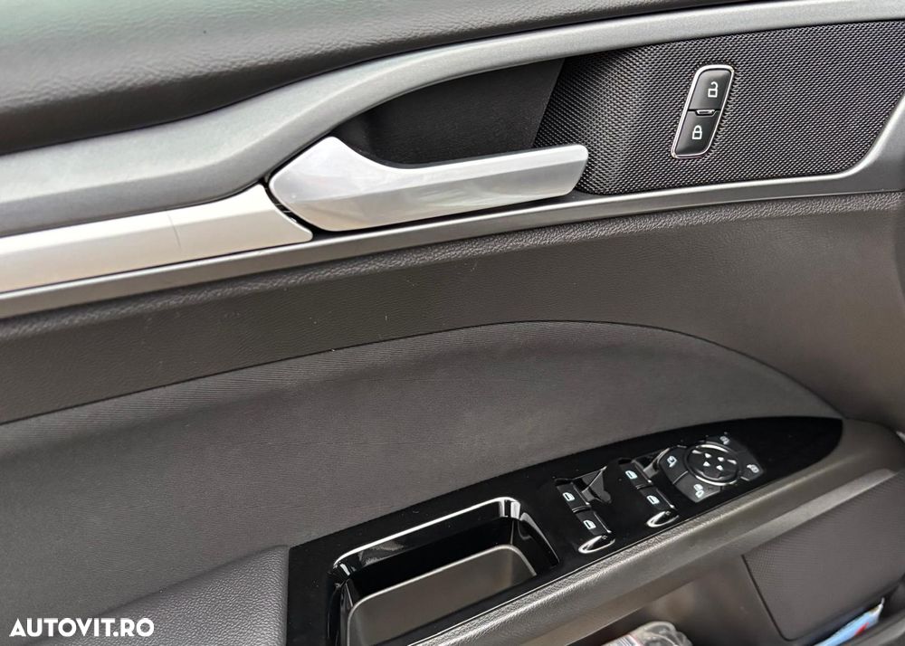 Ford Mondeo 2.0 TDCi Aut. Trend - 11