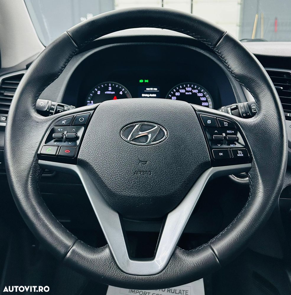 Hyundai Tucson blue 1.7 CRDi 2WD Passion Plus - 32