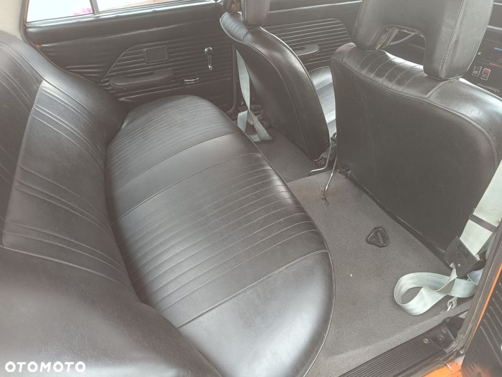 Fiat 125p - 12