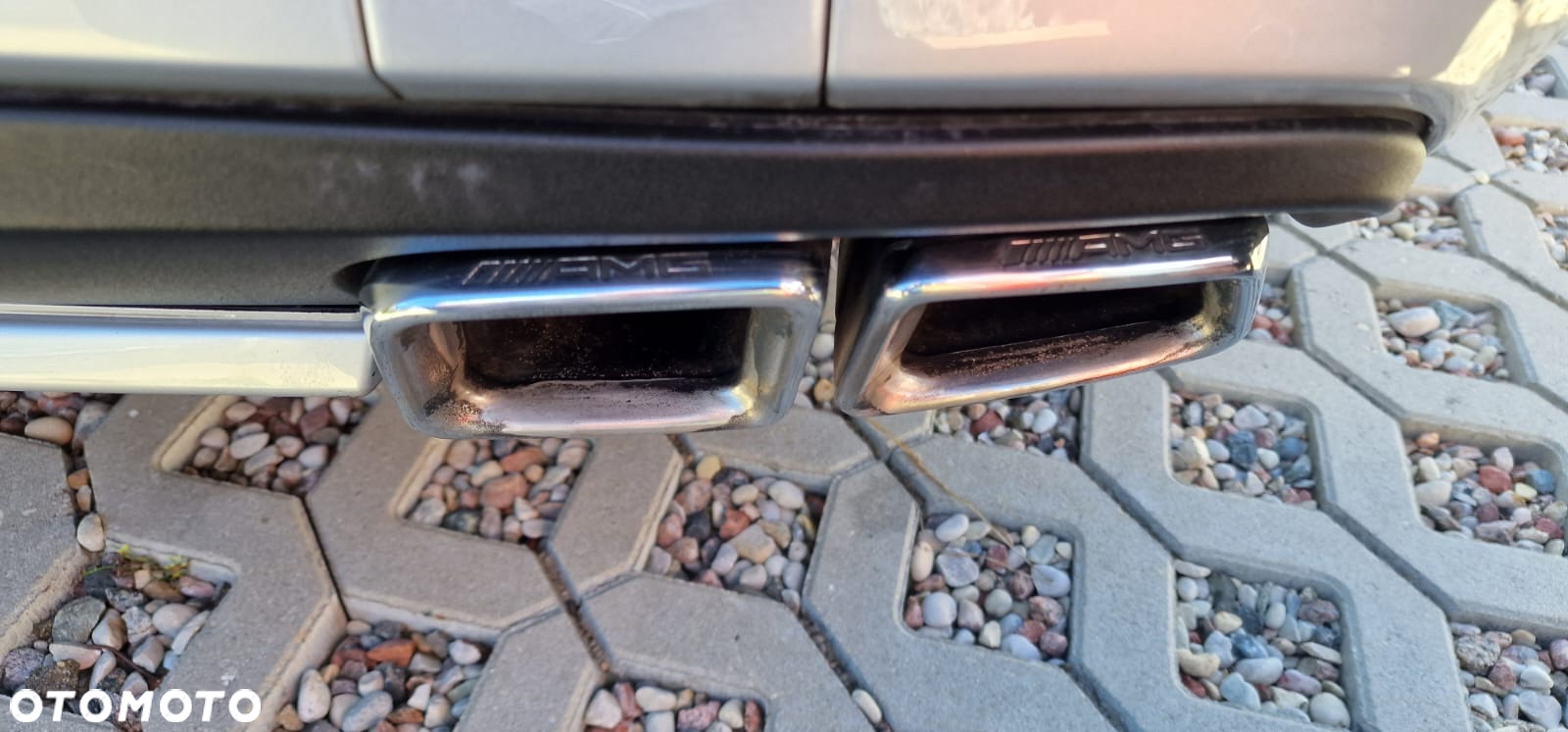 Mercedes-Benz Klasa E 63 AMG - 15