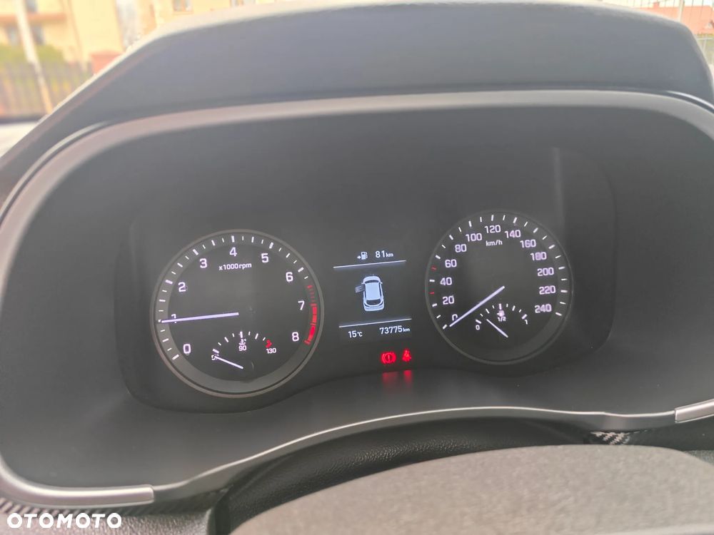 Hyundai Tucson blue 1.6 GDi 2WD Navi - 19