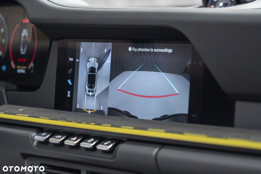 Porsche Carrera GT - 22