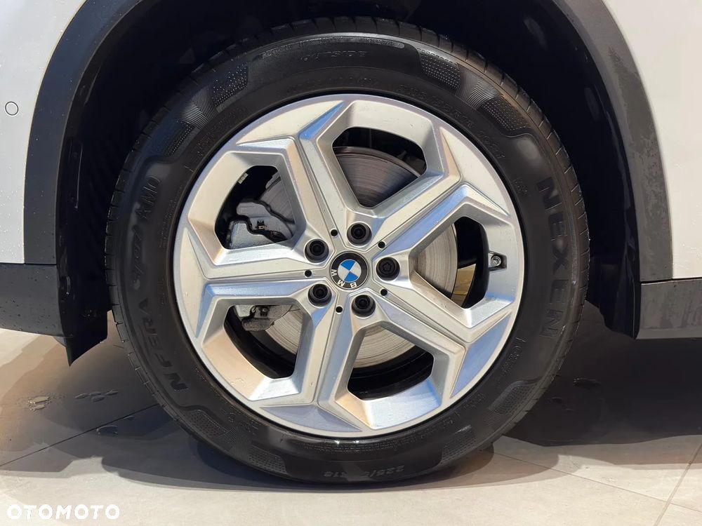 BMW X1 xDrive23i mHEV xLine - 27