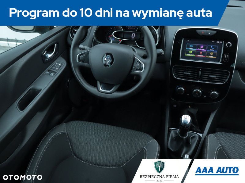 Renault Clio - 9