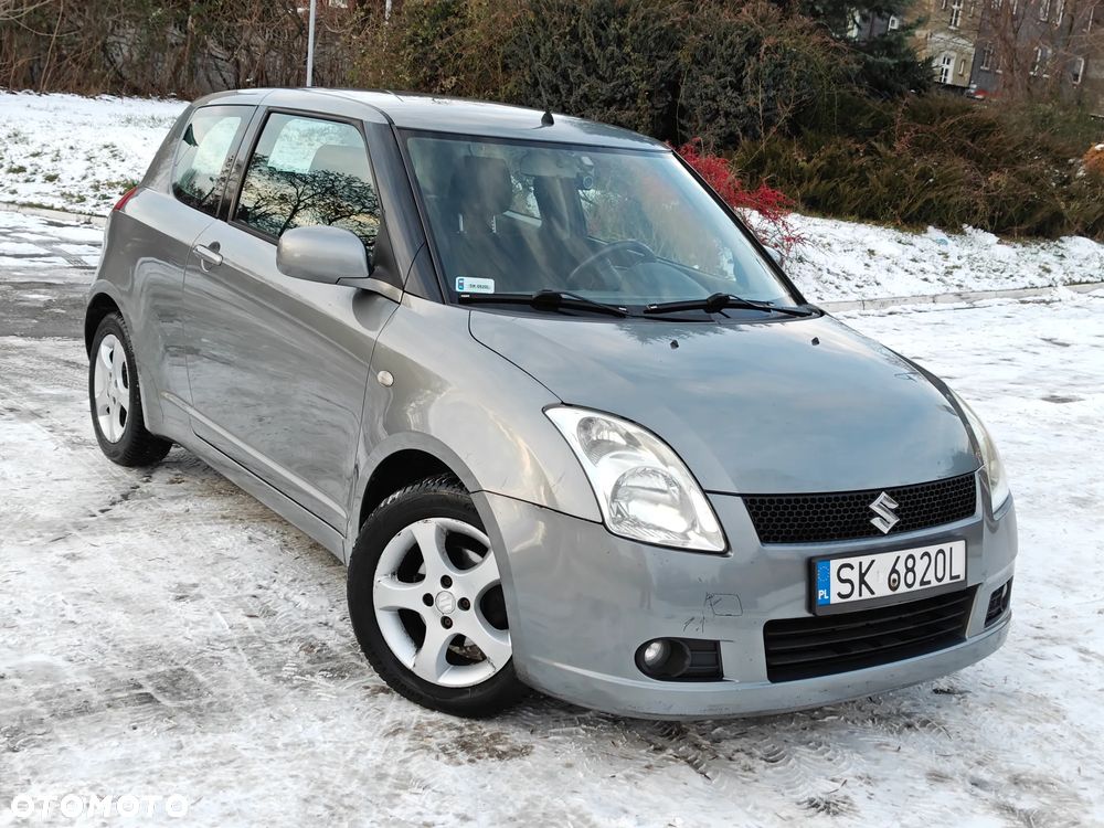 Suzuki Swift 1.5 GS - 1