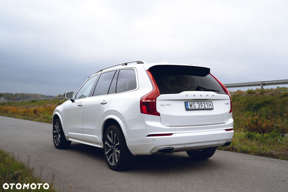 Volvo XC 90 - 6
