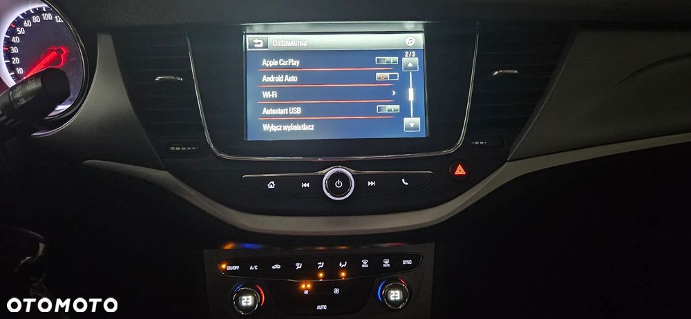 Opel Astra 1.4 T Enjoy - 12