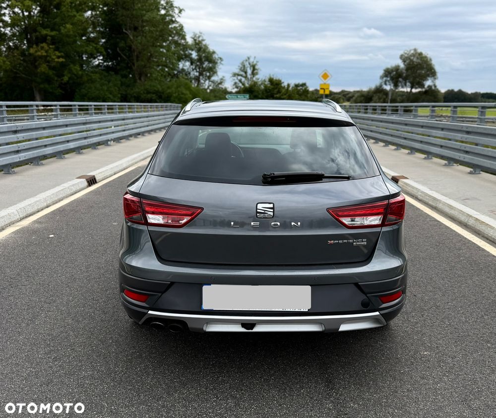 Seat Leon 2.0 TDI Xcellence S&S DSG - 12