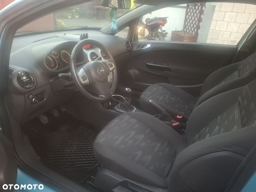 Opel Corsa - 5