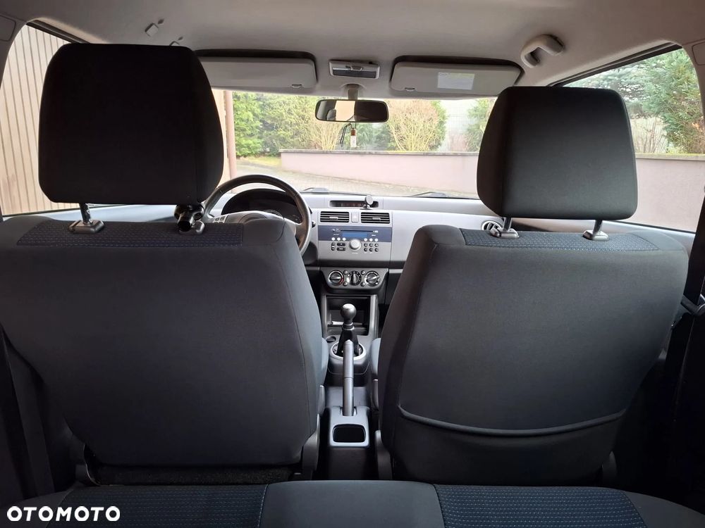 Suzuki Swift 1.3 Comfort - 30