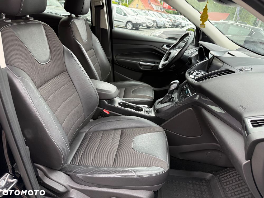 Ford Kuga - 16