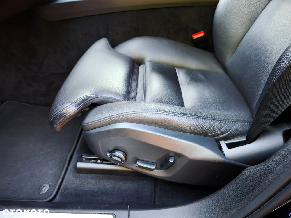 Volvo XC 60 B4 D Inscription - 20