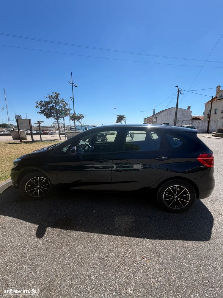 BMW 216 Active Tourer d Luxury Line - 1