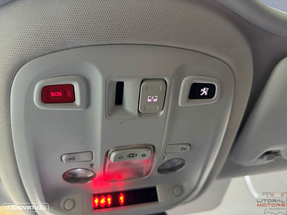 Peugeot 308 SW 1.6 BlueHDi Allure - 21