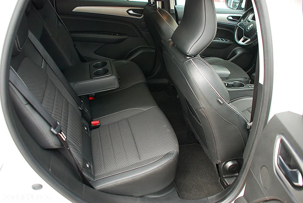 Renault Arkana 1.3 TCe mHEV Intens EDC - 21