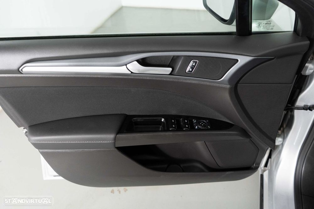 Ford Mondeo SW 1.5 TDCi Titanium ECOnetic - 17