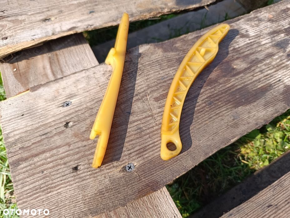 Ślizgi KTM Duke 125 RC 11 - 16 r ślizg silnika głowicy rozrządu B2 - 8