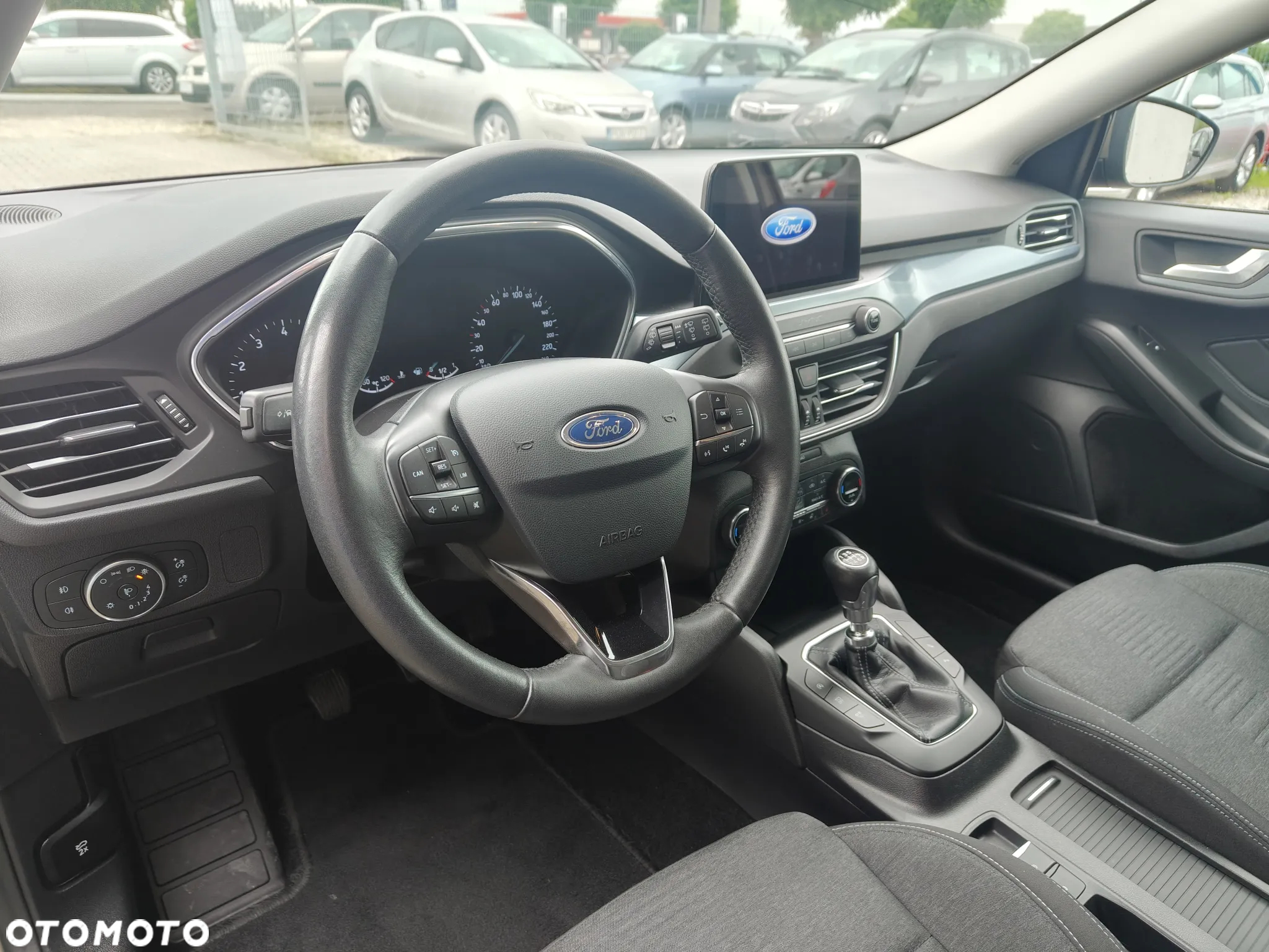 Ford Focus 1.0 EcoBoost Active Business - 16