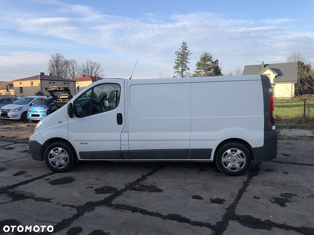 Renault Trafic Blaszak - 5