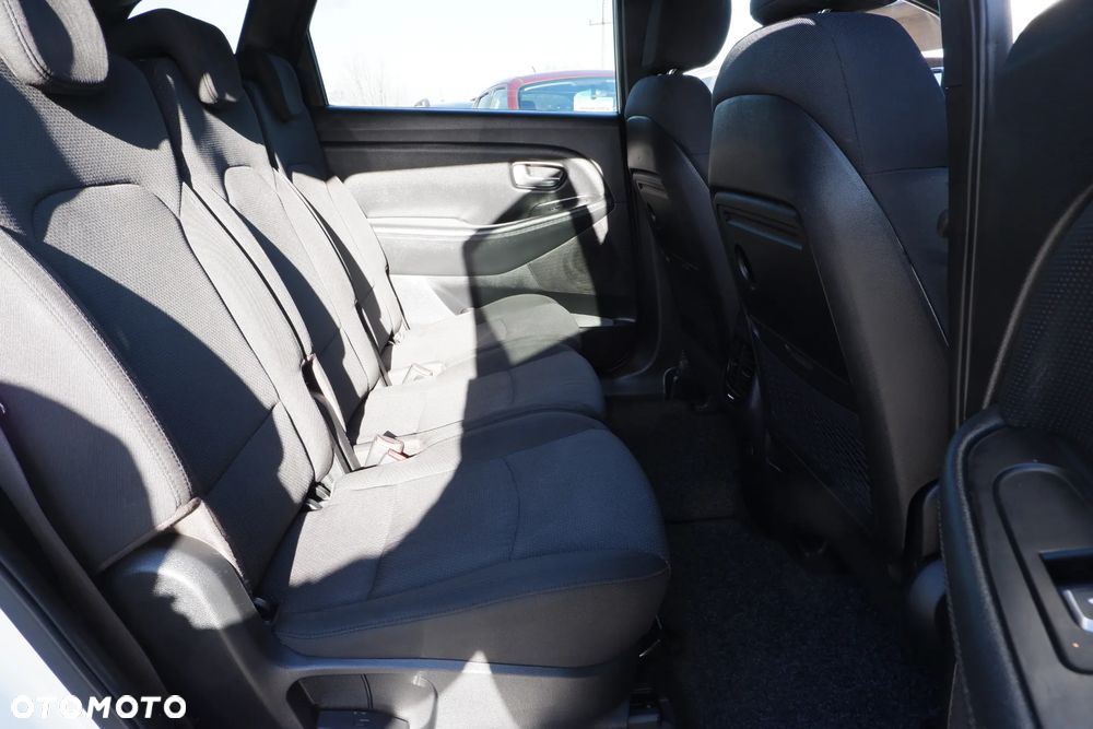 Kia Carens 1.6 GDI L EU6 - 12