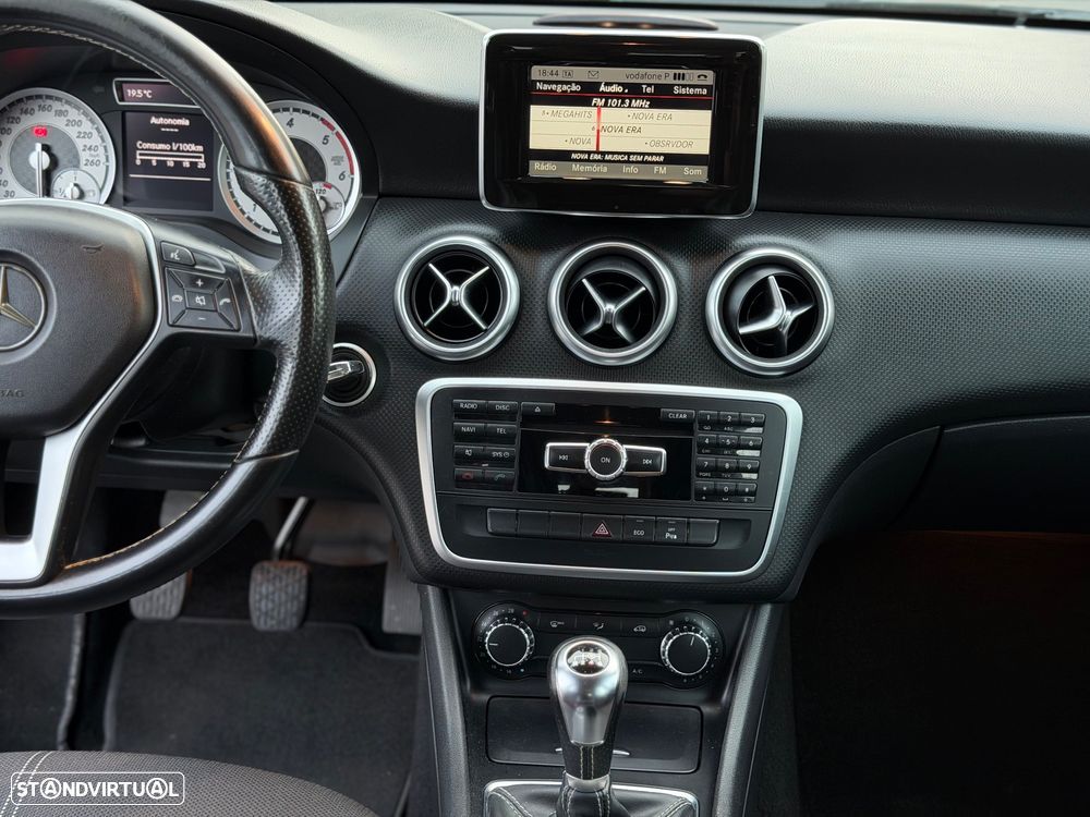 Mercedes-Benz A 180 CDI (BlueEFFICIENCY) Urban - 13