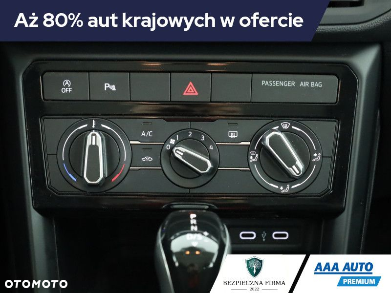 Volkswagen T-Cross - 11