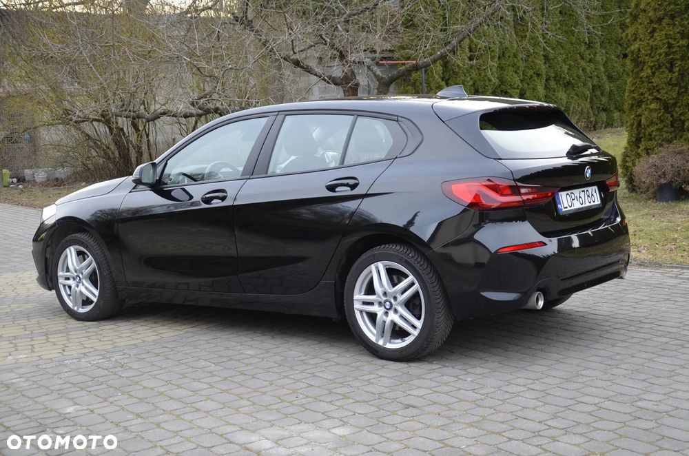 BMW Seria 1 120d Sport-Aut - 4