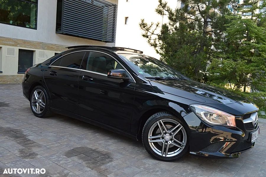 Mercedes-Benz CLA 220 CDI 7G-DCT AMG Line - 24