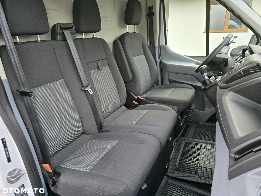 Ford TRANSIT - 27
