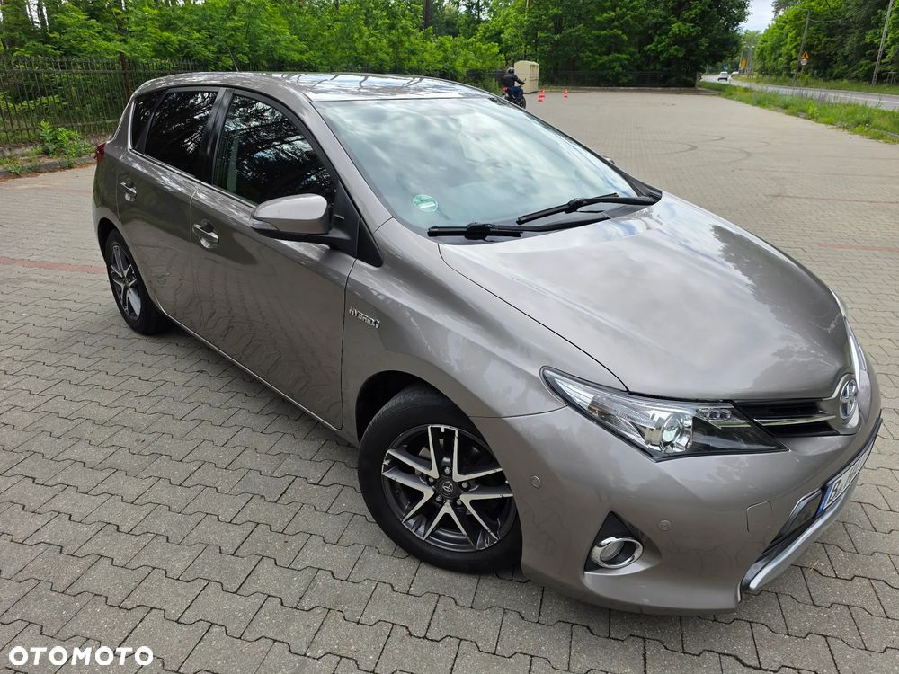 Toyota Auris - 10
