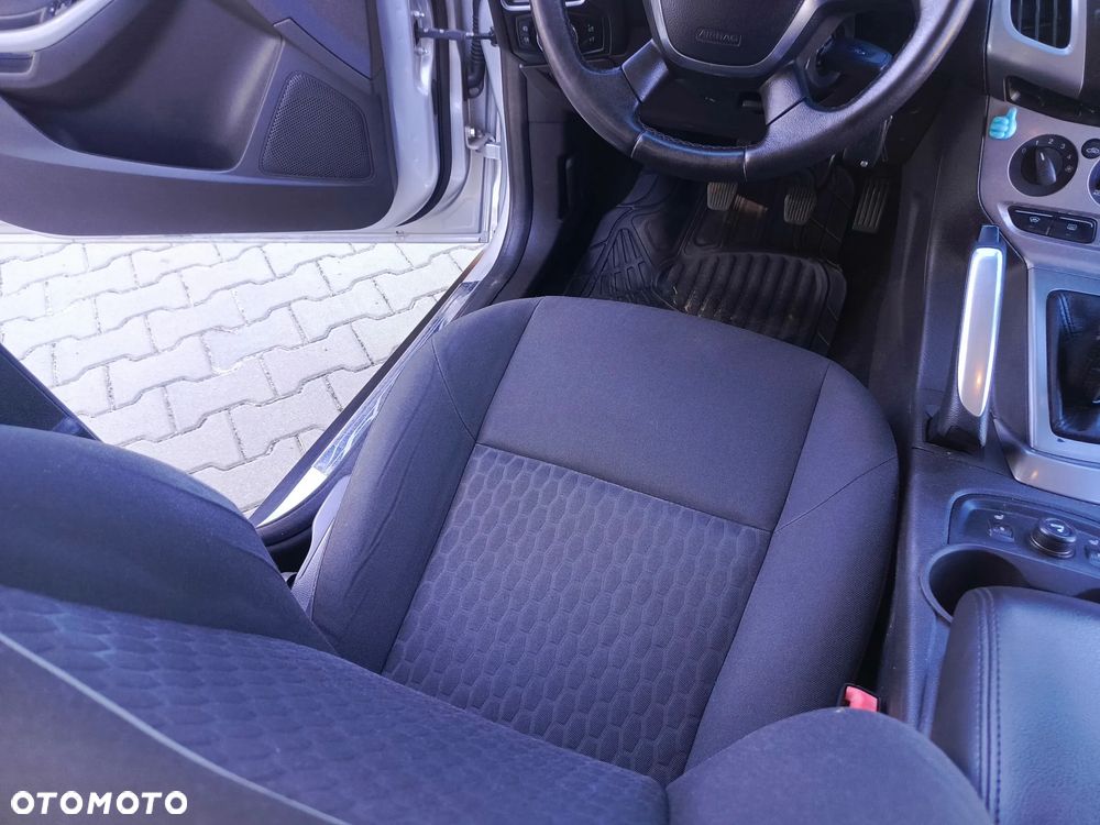 Ford Focus 1.0 EcoBoost Start-Stopp-System Champions Edition - 25