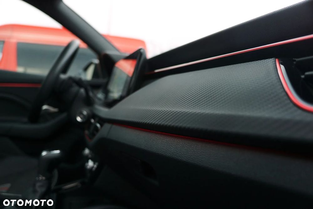 Skoda Kamiq 1.5 TSI Monte Carlo DSG - 17