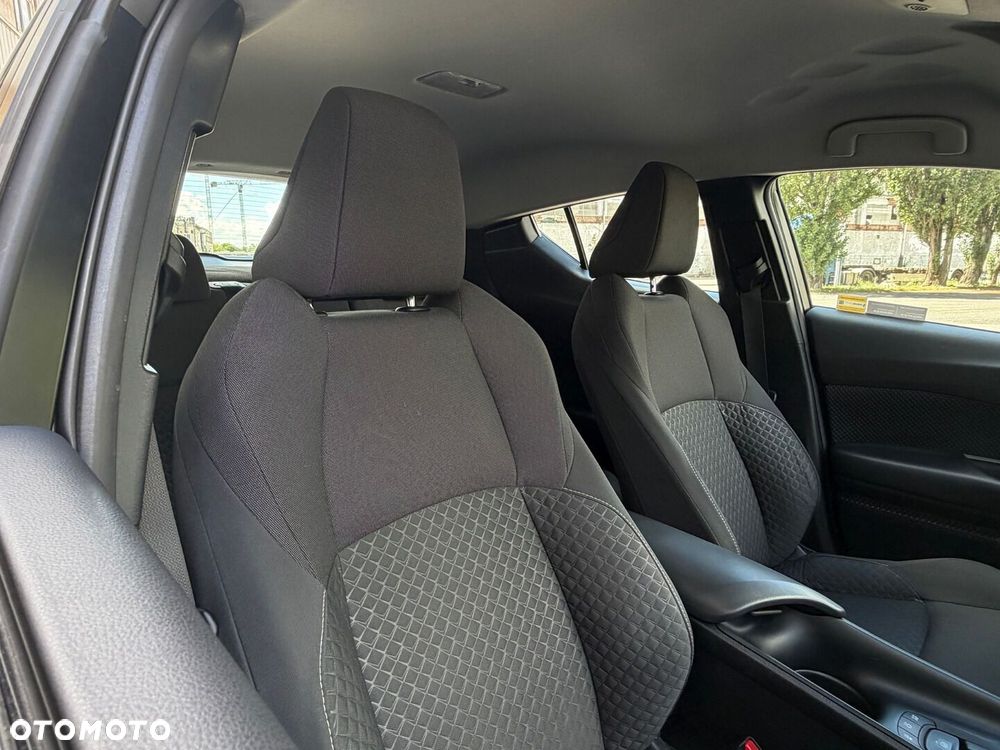Toyota C-HR 1.8 Hybrid GPF Comfort - 22