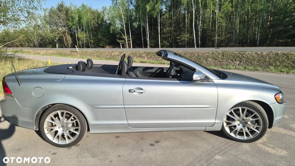 Volvo C70 2.0D Summum - 29