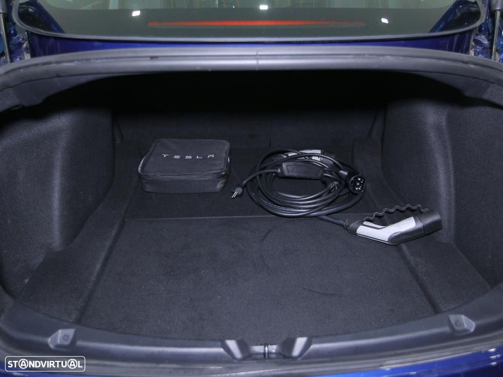 Tesla Model 3 Long-Range Dual Motor AWD - 11