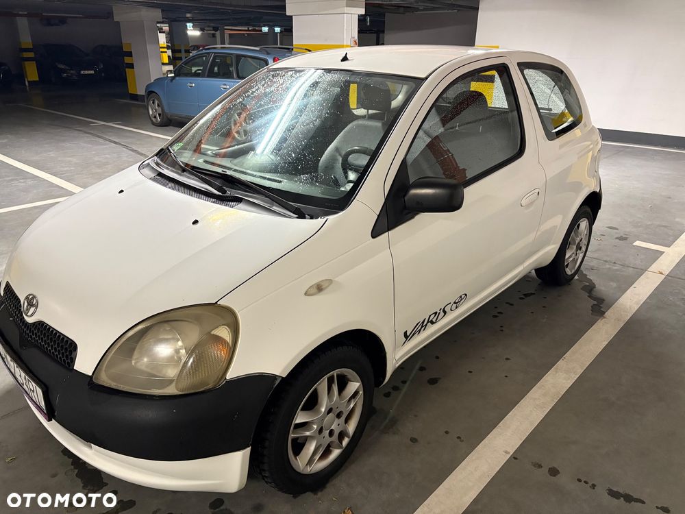 Toyota Yaris - 2