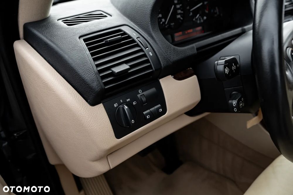 BMW X5 3.0 i Edition Exclusive - 26