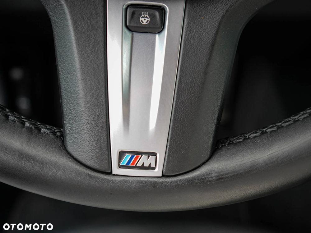 BMW Seria 8 - 15