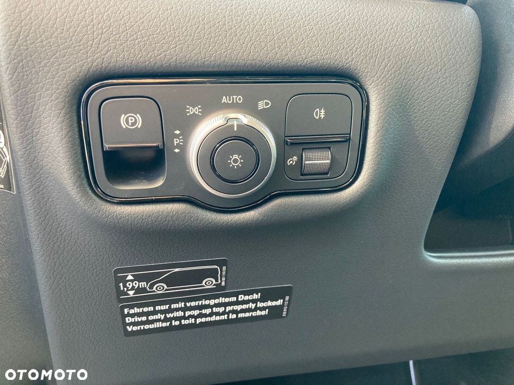 Mercedes-Benz Klasa V - 31