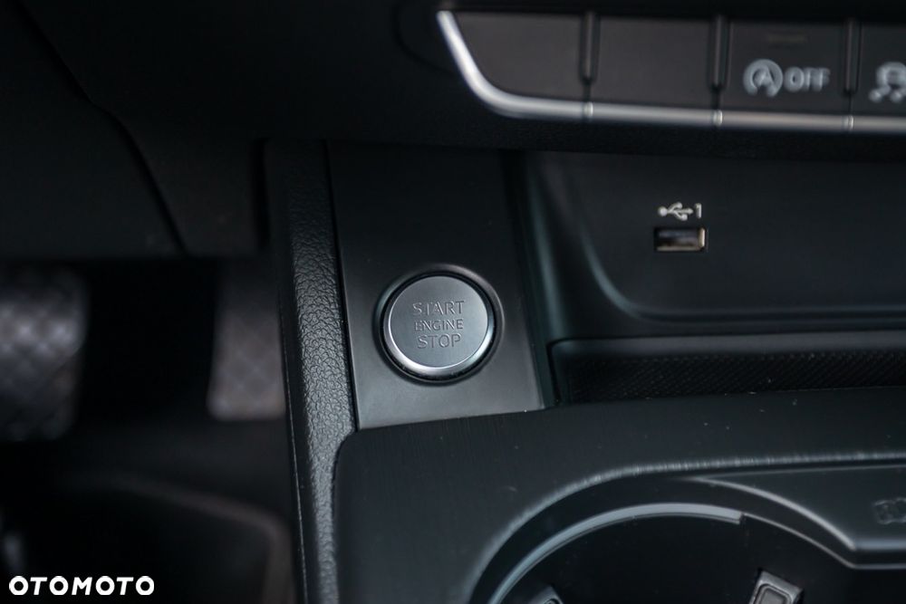 Audi A4 Avant 2.0 TDI S tronic - 28