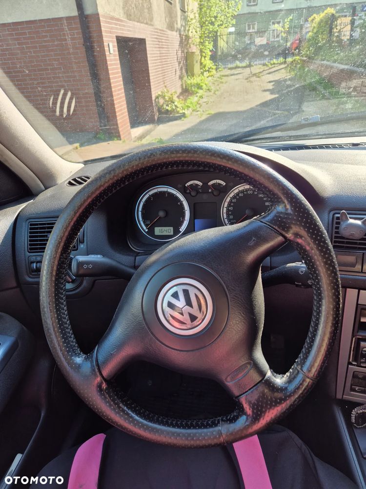 Volkswagen Golf 1.9 TDI Comfortline - 12